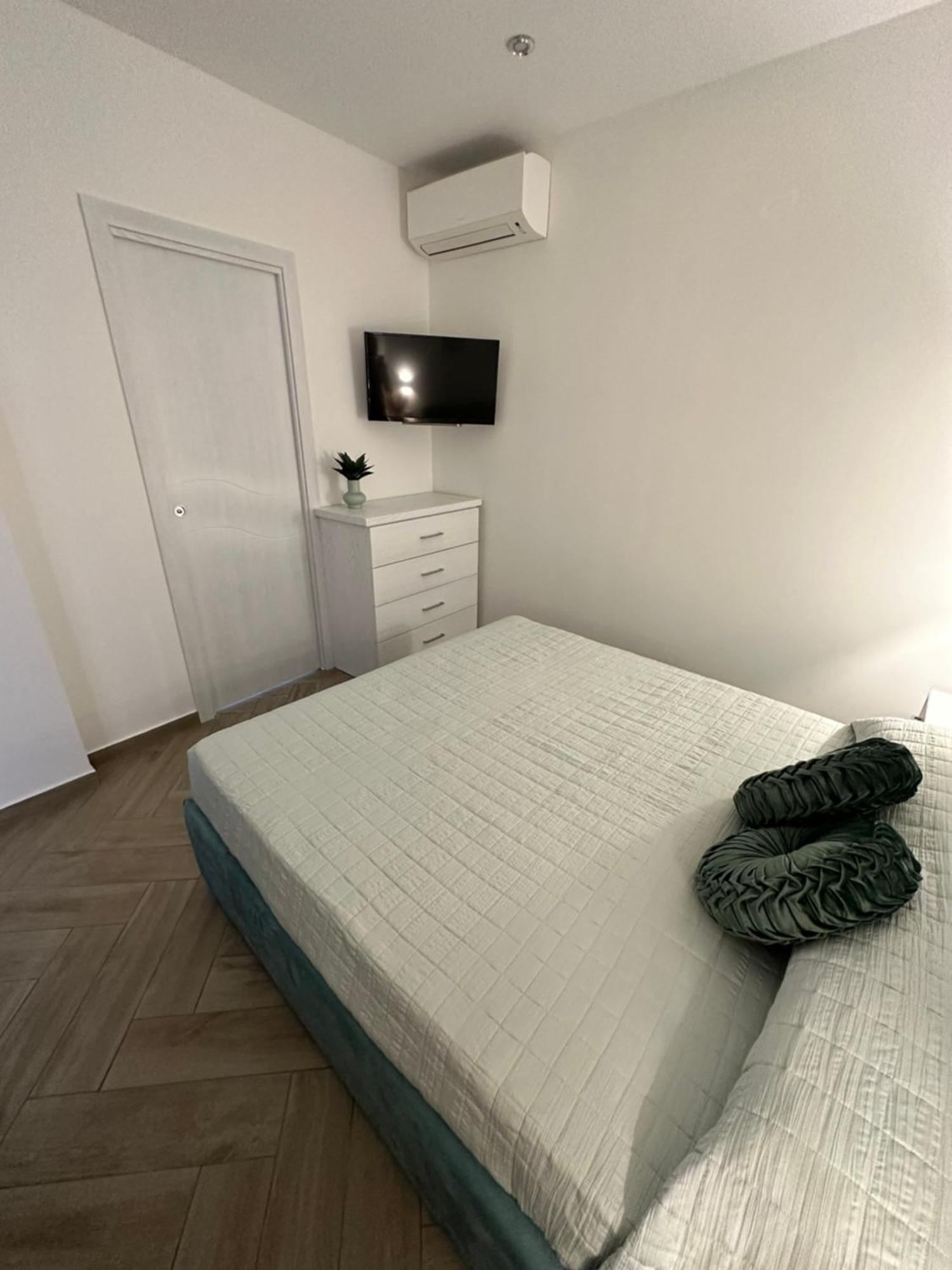 Ametista Rooms Tropea Esterno foto